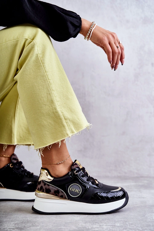 Damskie Buty Sportowe Na Koturnie GOE KK2N4085 Czarne