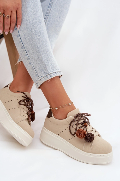 Sneakersy Damskie Na Platformie Z Ozdobnymi Pomponami Beżowe Corinna